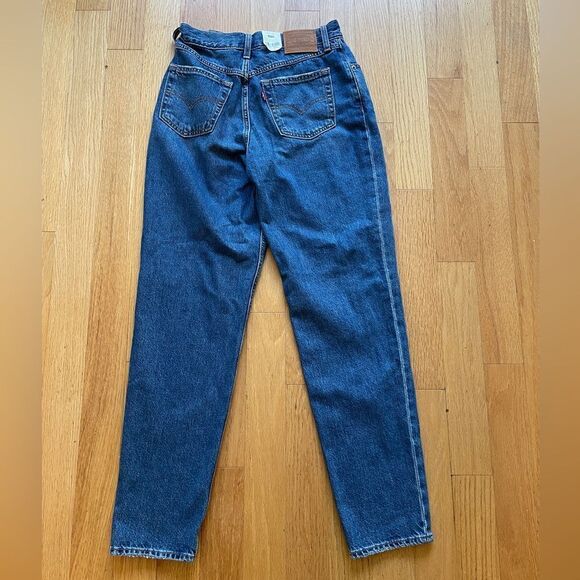 NWT Levi’s 80s Mom Jeans Size 27*30 - Picture 2 of 11